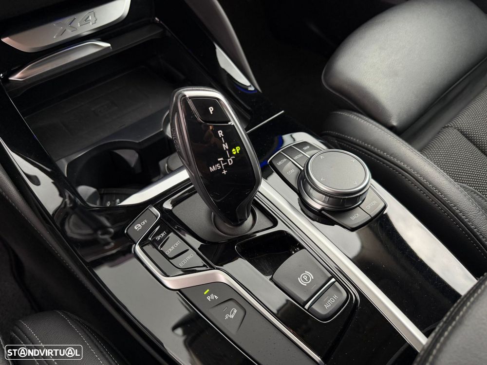 BMW X4 25 d xDrive XLine Auto - 25