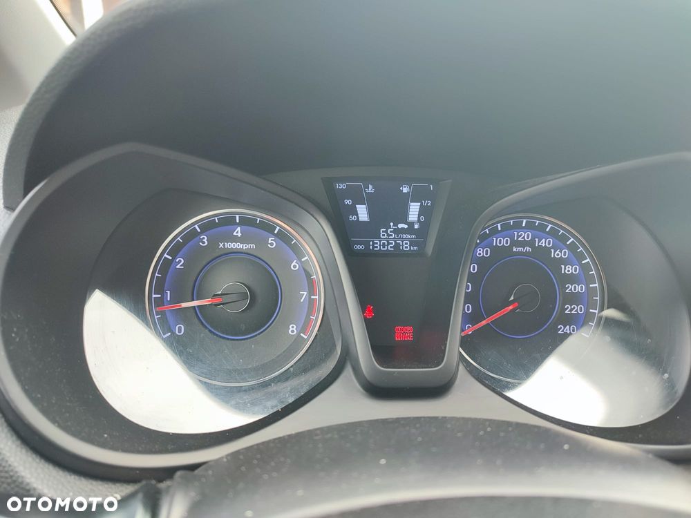 Hyundai ix20 1.4 Comfort - 12