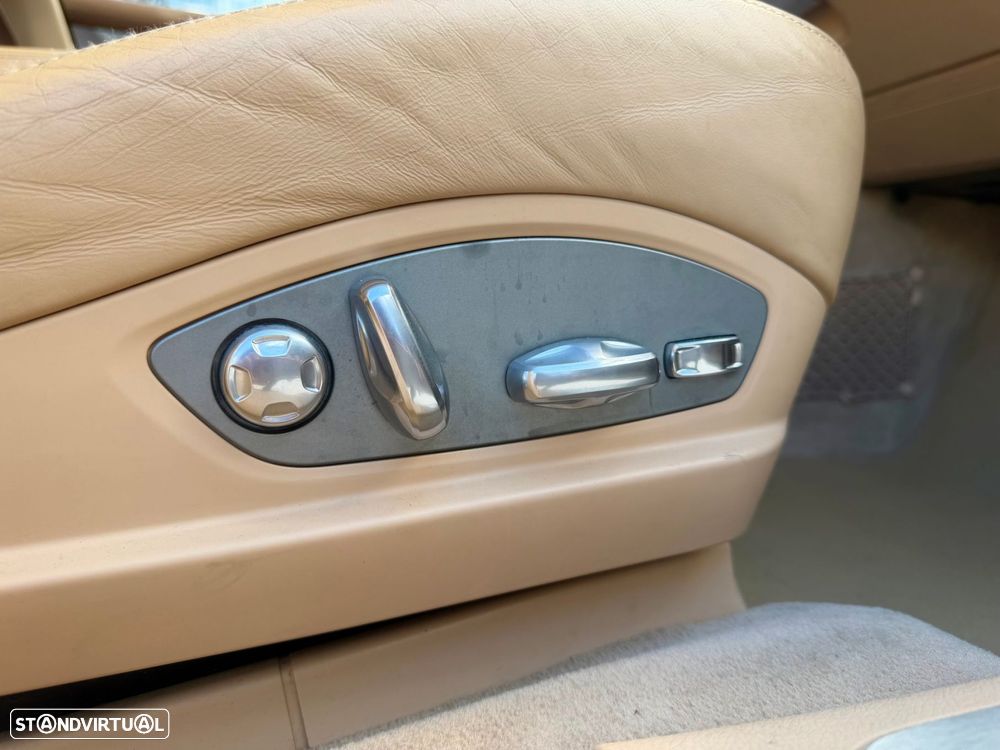 Porsche Panamera S Hybrid - 10