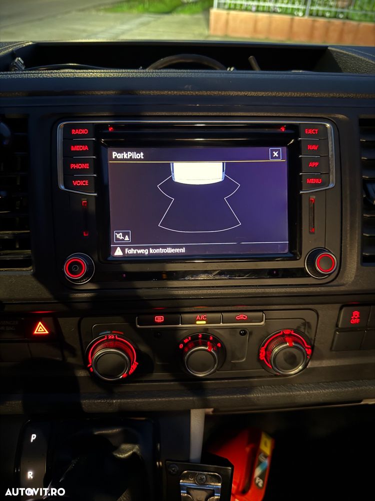 Volkswagen Transporter - 19