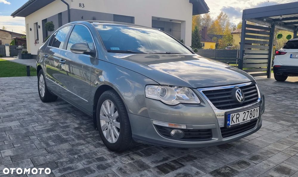 Volkswagen Passat 2.0 TDI DPF Comfortline - 2