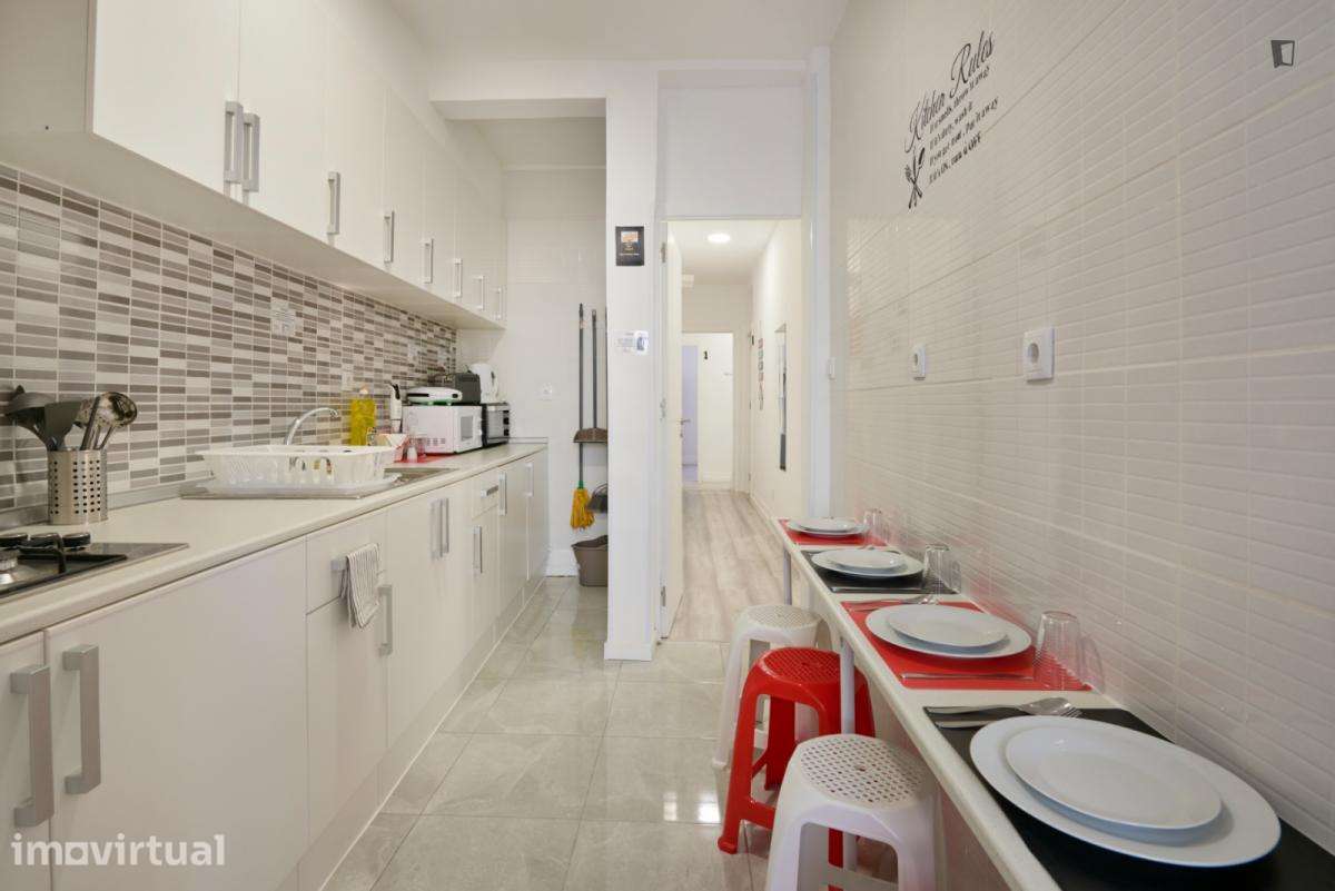 Quarto - localizado em Arroios Lisbon - Grande imagem: 3/36