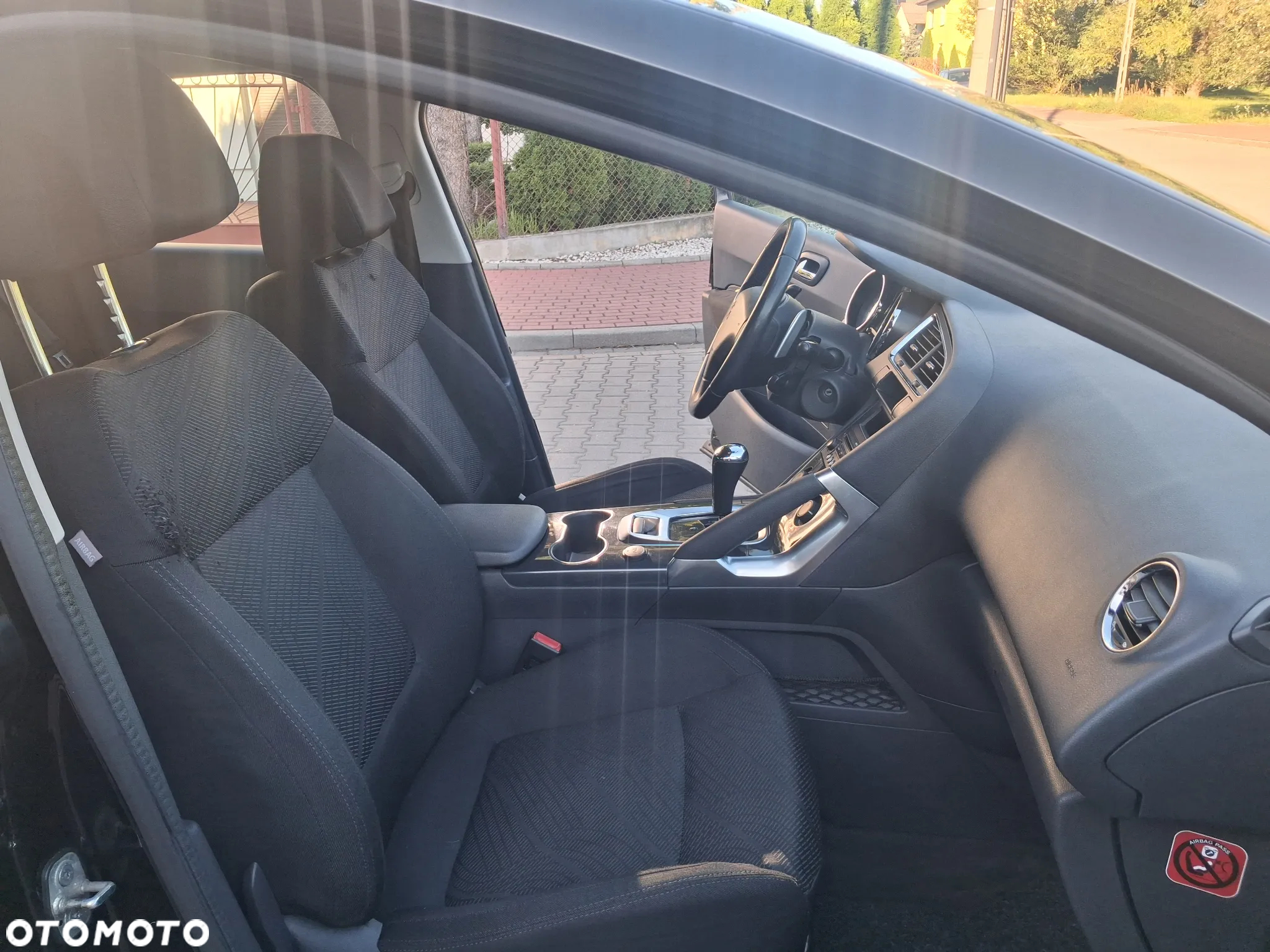 Peugeot 3008 HDi FAP 110 EGS6 Business-Line - 15