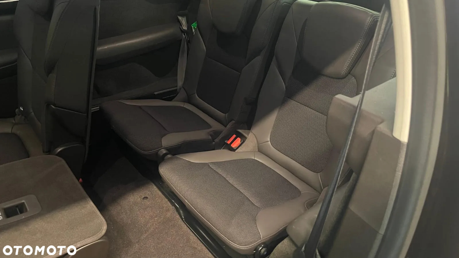 Renault Espace 1.6 TCE Energy SL Techno EDC 7os - 13