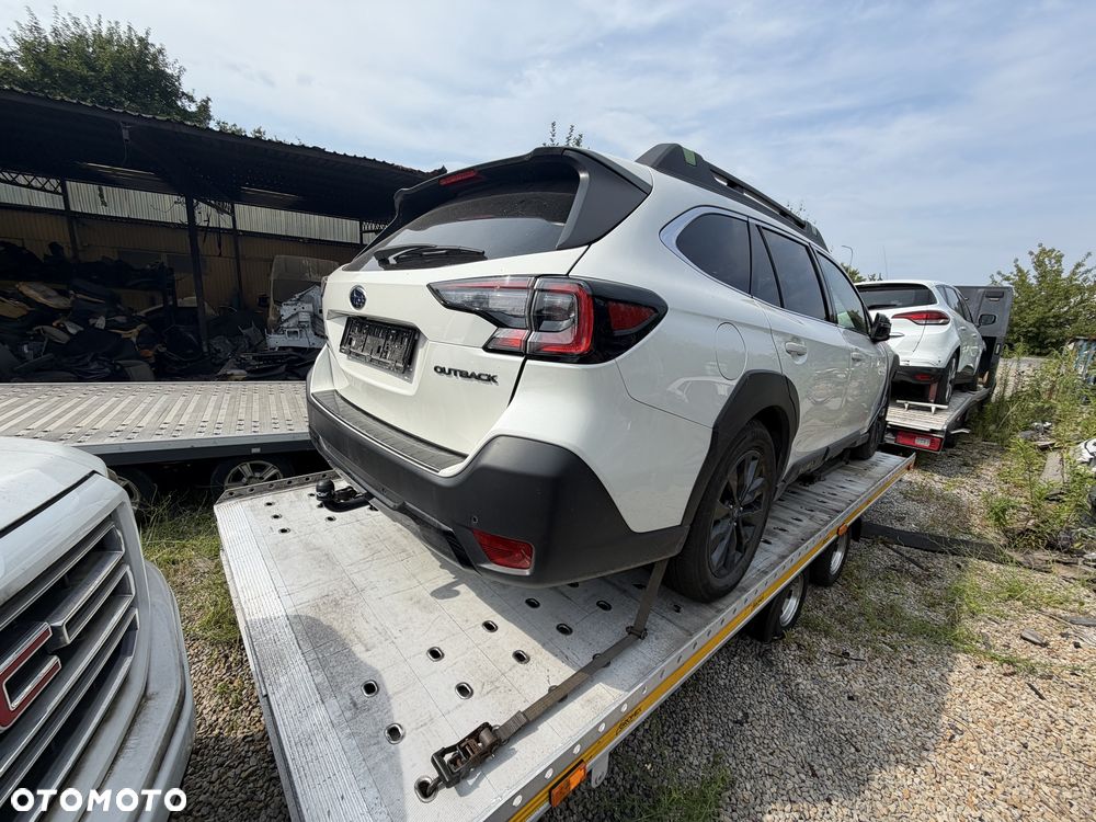 Subaru Outback - 3