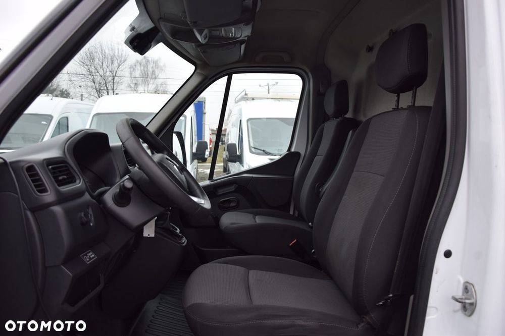 Renault MASTER ​*L2H2​*2.3DCI​​*KLIMA​​*2X DRZWI BOCZNE​*TEMPOMAT​*KAMERA​*HAK​*24 - 13