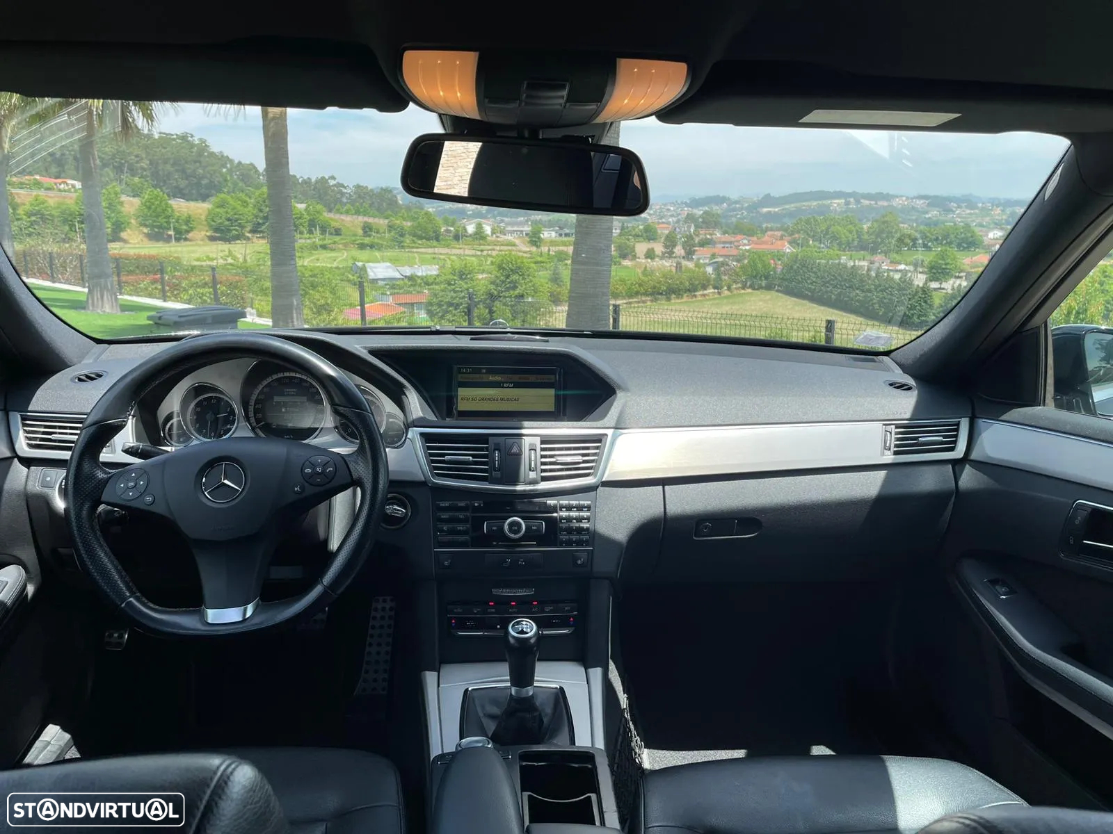 Mercedes-Benz E 250 T CDI DPF BlueEFFICIENCY Avantgarde - 12