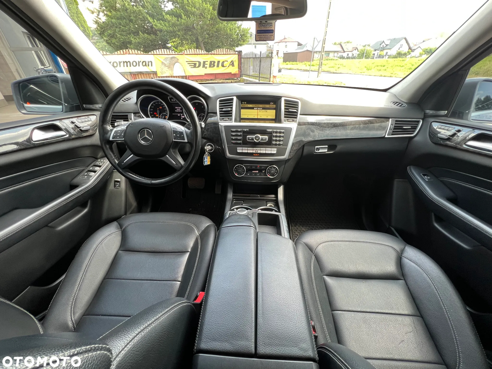 Mercedes-Benz ML 350 BlueTec 4-Matic - 11