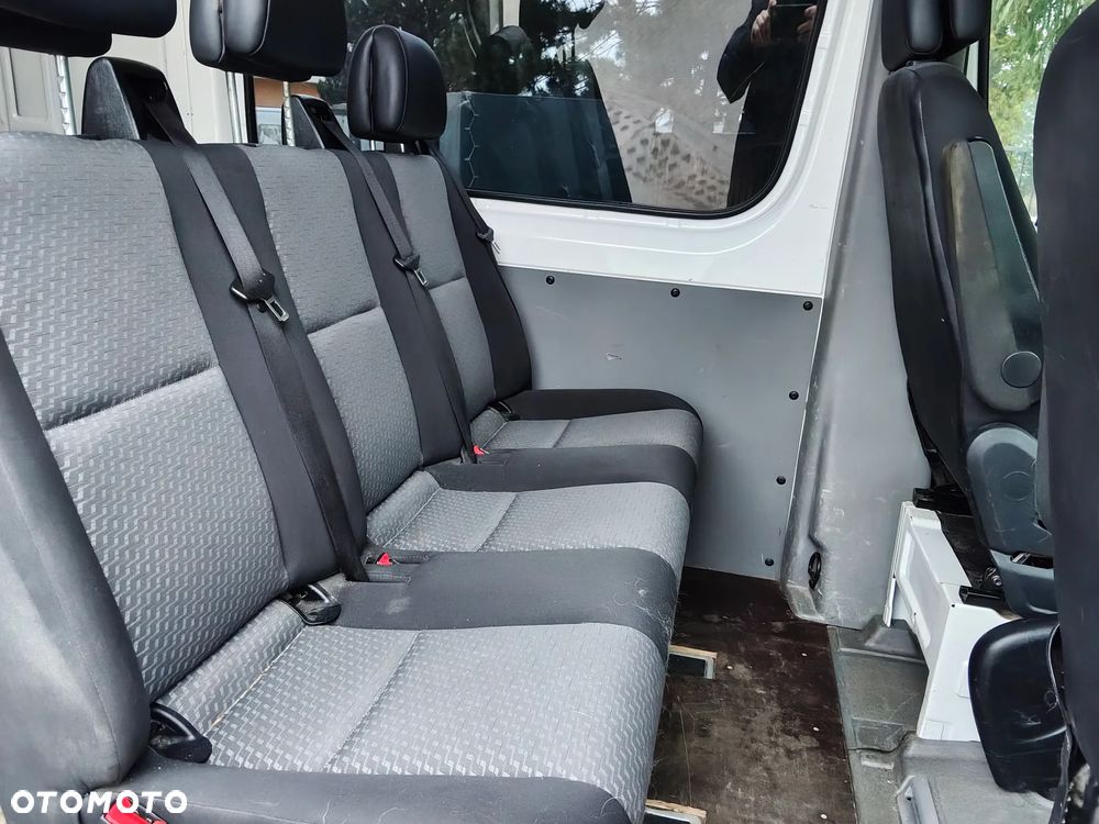 Volkswagen CRAFTER - 11