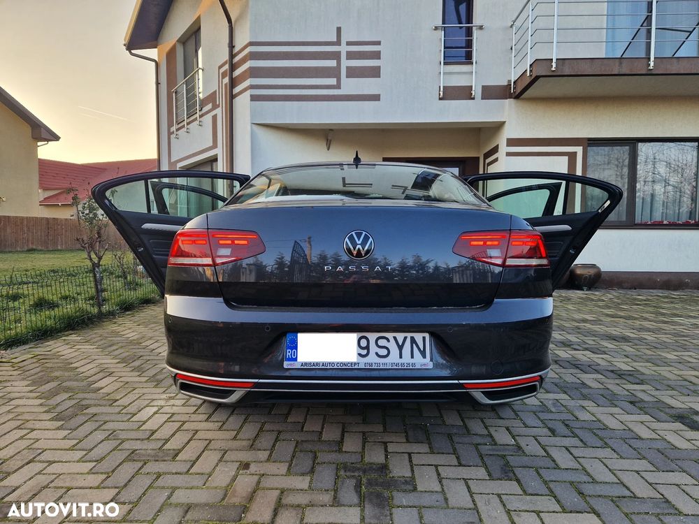 Volkswagen Passat 2.0 TDI DSG Highline - 28