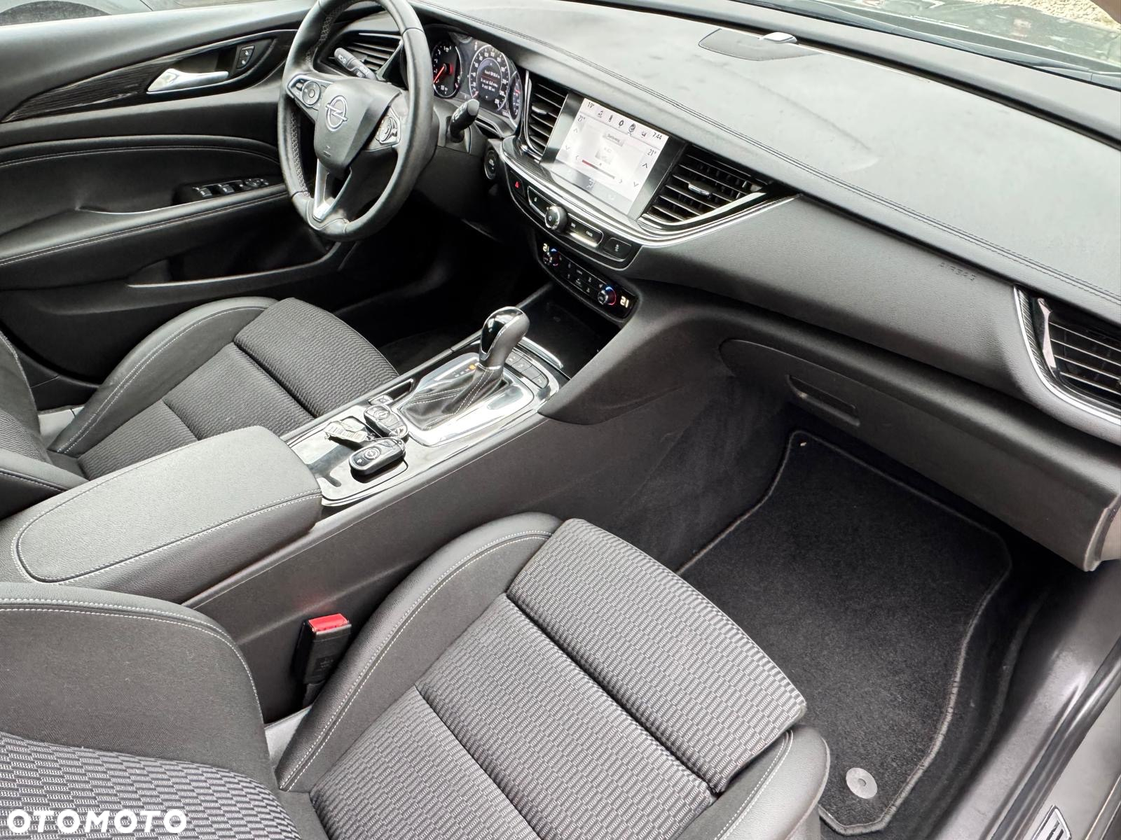 Opel Insignia 2.0 CDTI automatik Business Innovation - 29