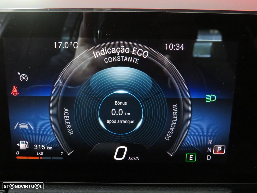 Mercedes-Benz GLA 180 d Style - 22