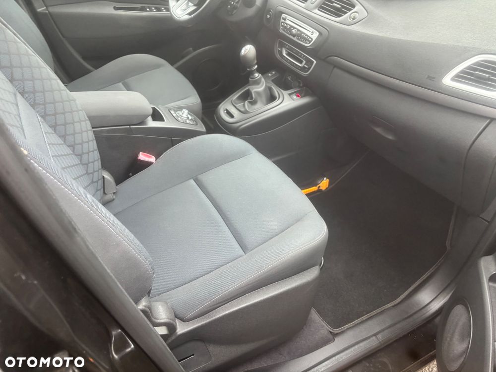 Renault Scenic TCe 130 Dynamique - 19