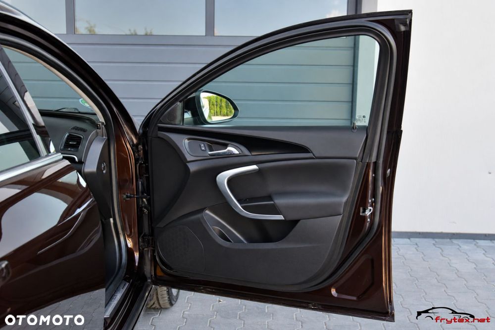 Opel Insignia - 22