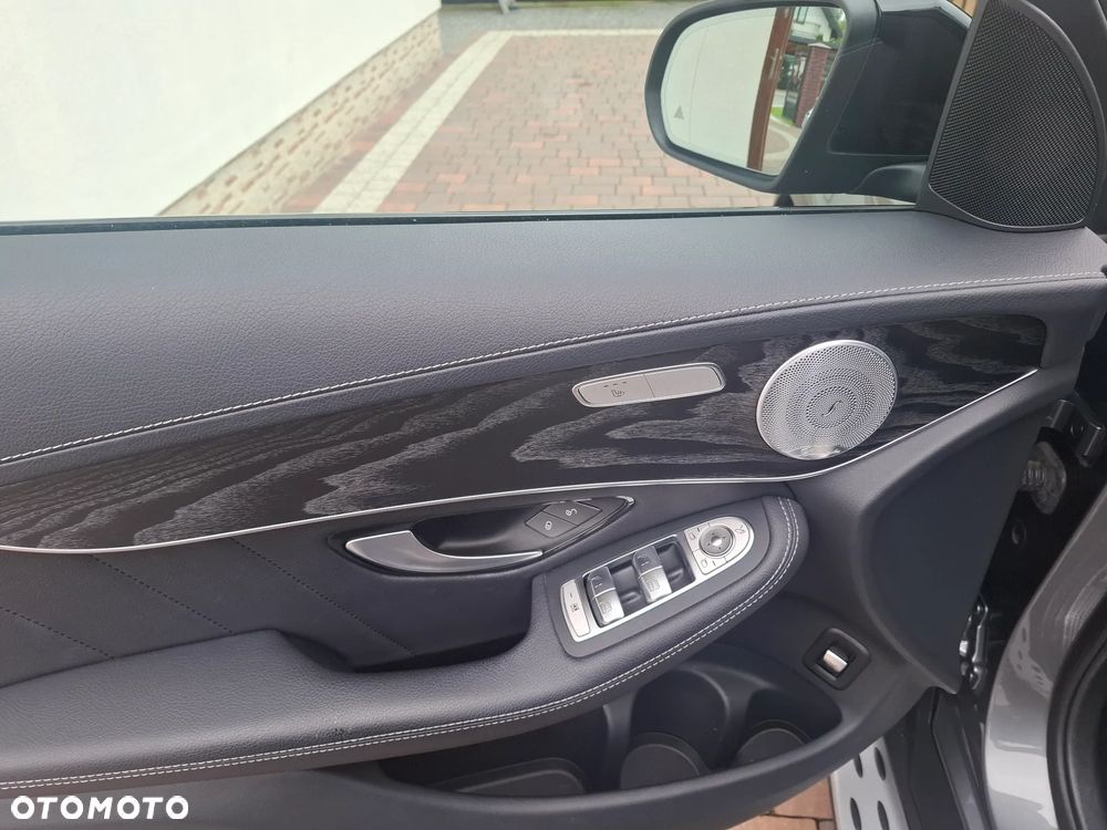 Mercedes-Benz GLC Coupe 250 4-Matic - 15