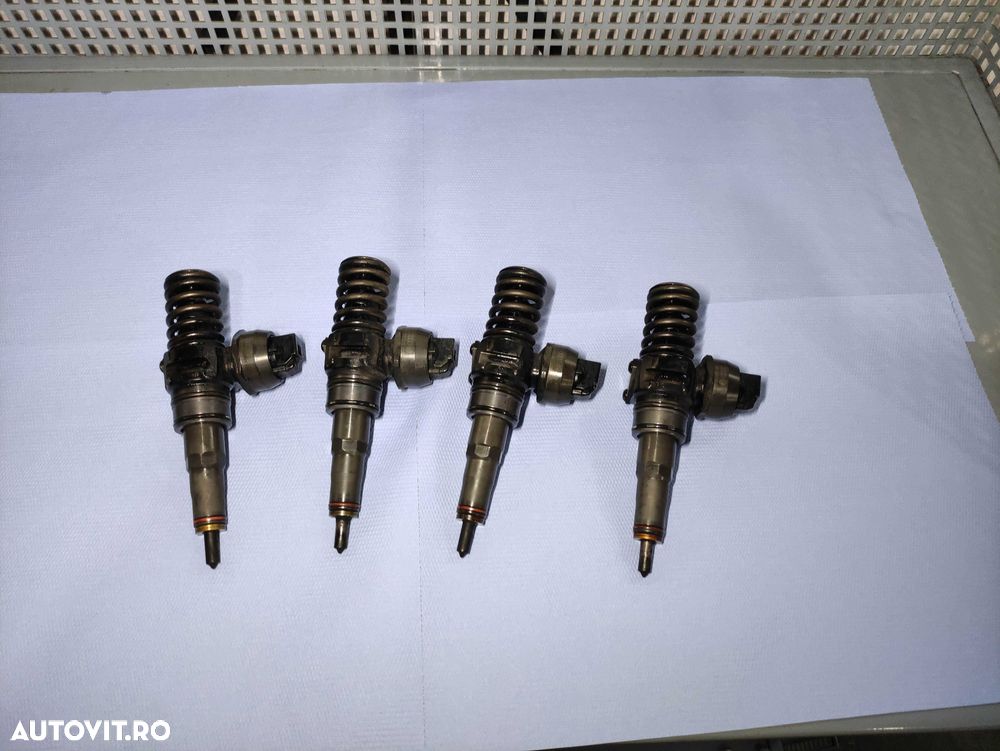 Injector volkswagen vw passat b6 2.0 BMP cod 038130080ax - 1