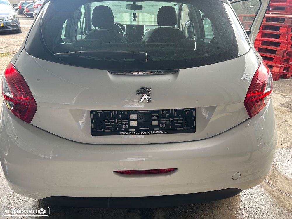 Peugeot 208 1.0 VTi Access - 12