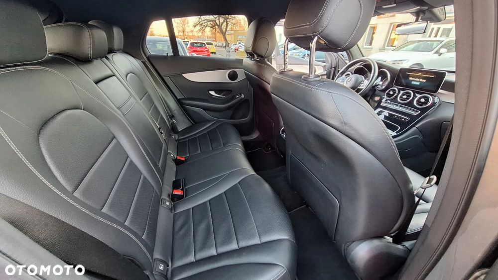 Mercedes-Benz GLC 200 4-Matic - 19