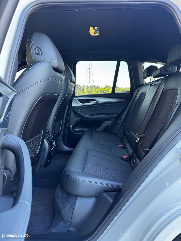 BMW X3 30 e xDrive Pack M - 18