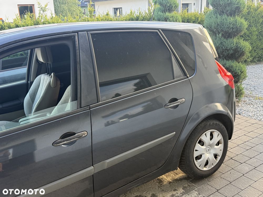 Renault Scenic - 3