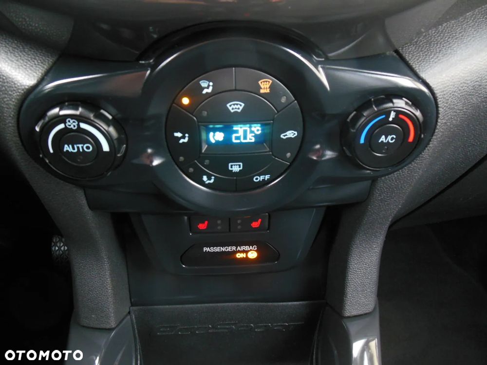 Ford EcoSport 1.0 EcoBoost TITANIUM - 19