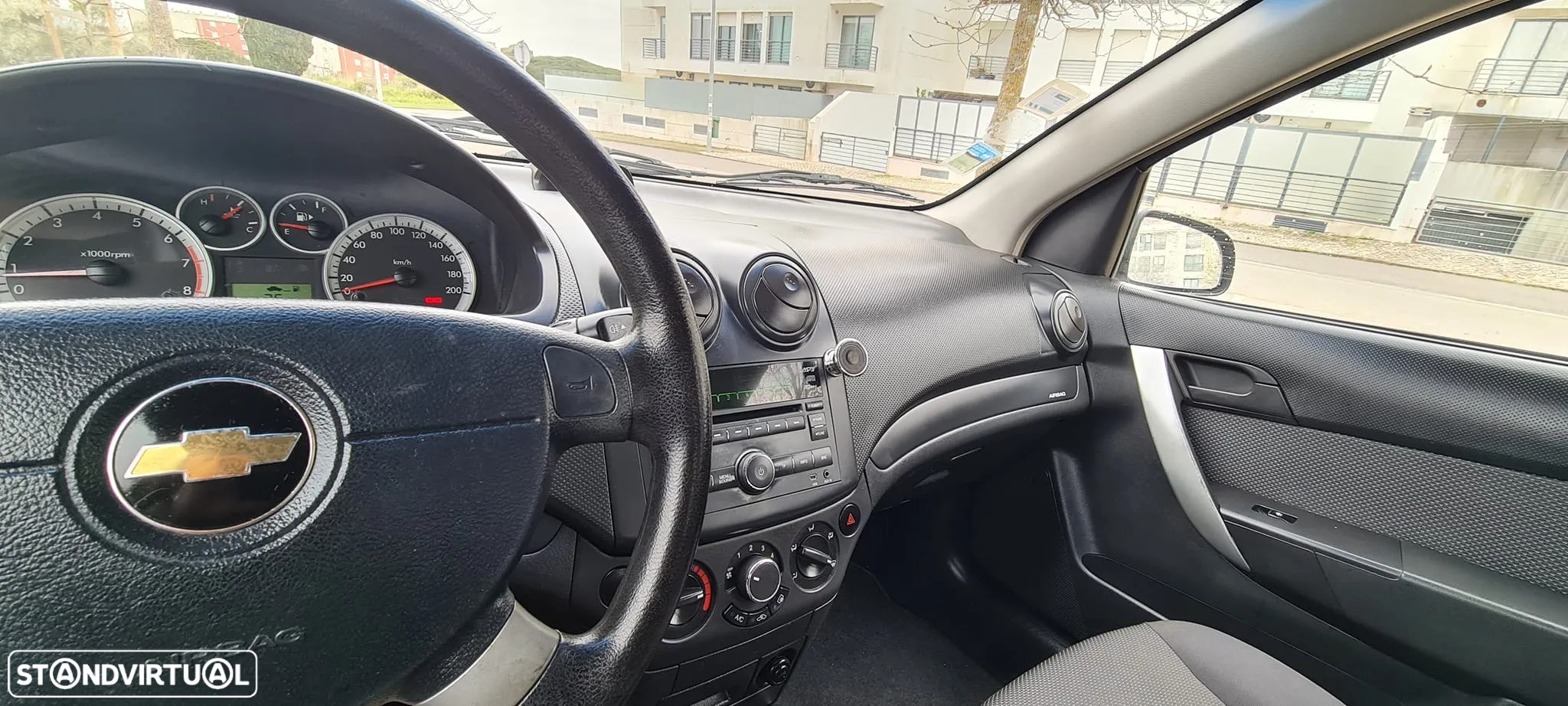 Chevrolet Aveo 1.2 L - 5