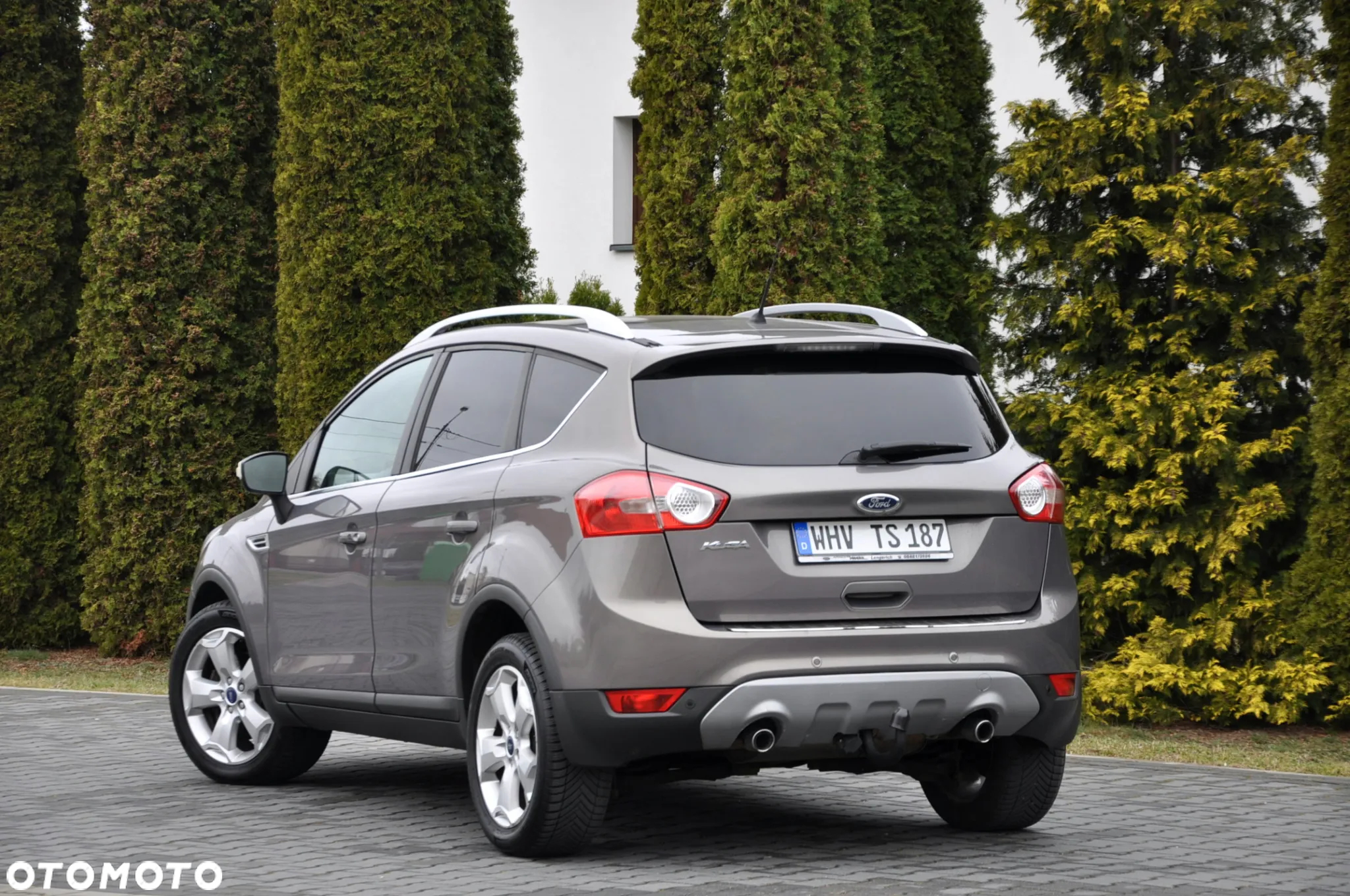 Ford Kuga 2.0 TDCi 4x4 Titanium - 7