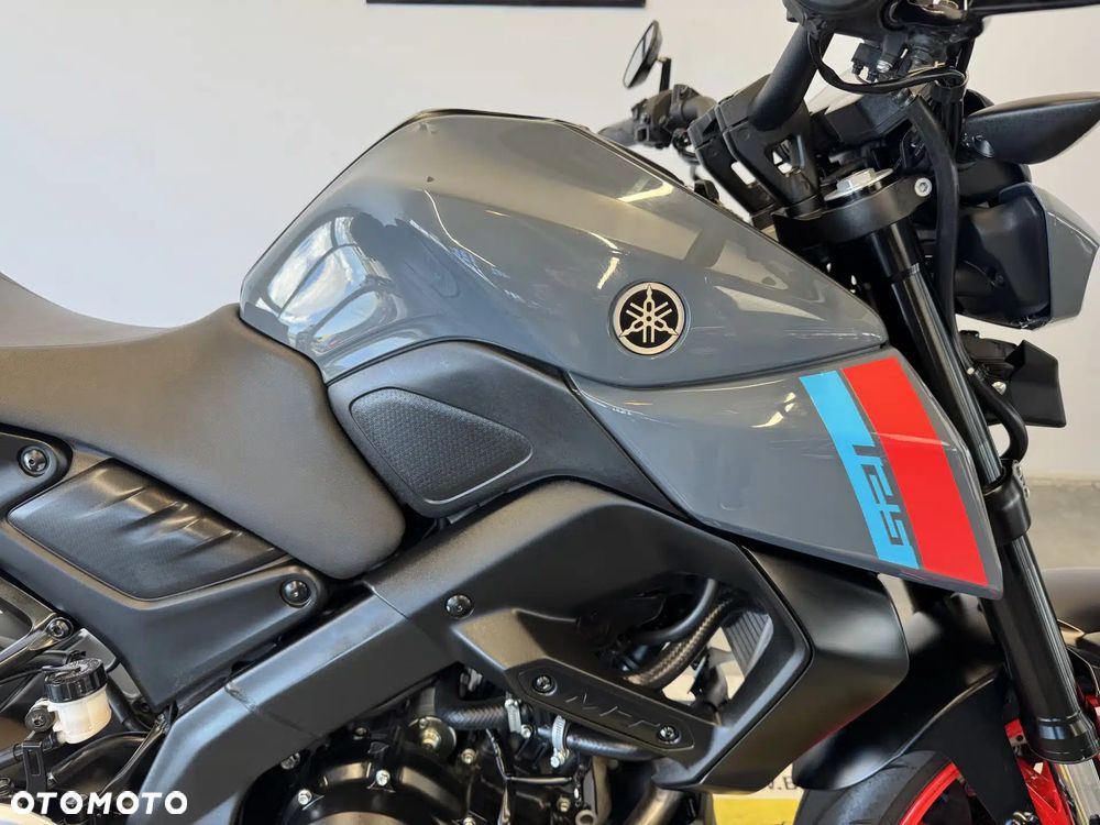 Yamaha MT - 11