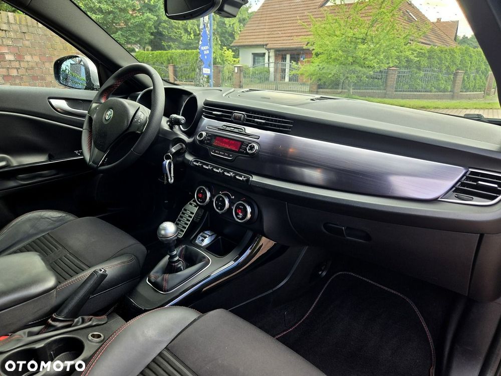 Alfa Romeo Giulietta 1.4 TB MultiAir Distinctive - 6