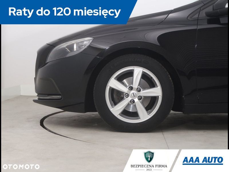 Volvo V40 - 15