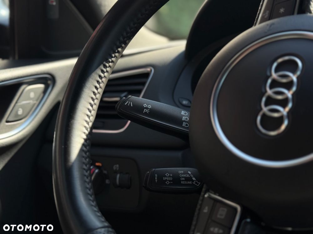 Audi Q3 2.0 TDI Quattro S tronic - 32