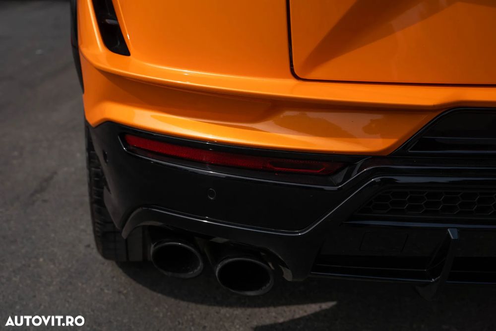 Lamborghini URUS - 7