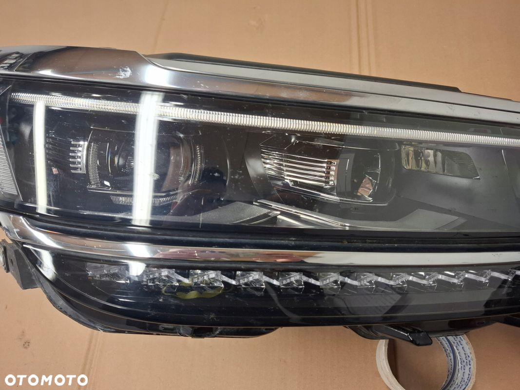 LAMPA PRZEDNIA VW TIGUAN 5N II FULL LED ORYGINAŁ - 5