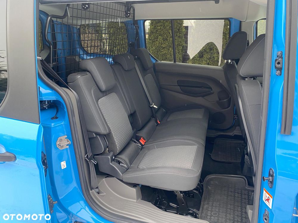 Ford Transit Connect - 11