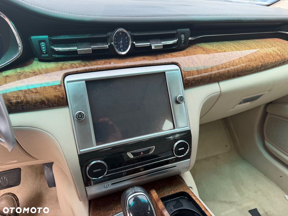 Maserati Quattroporte - 28