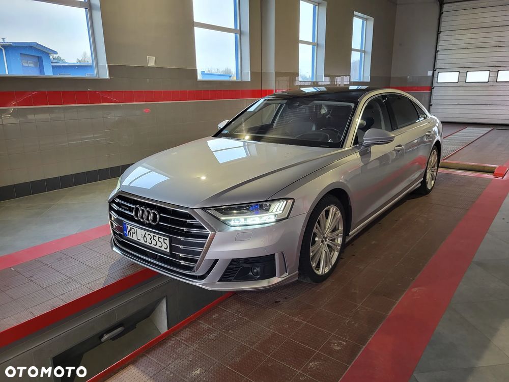 Audi A8 - 3