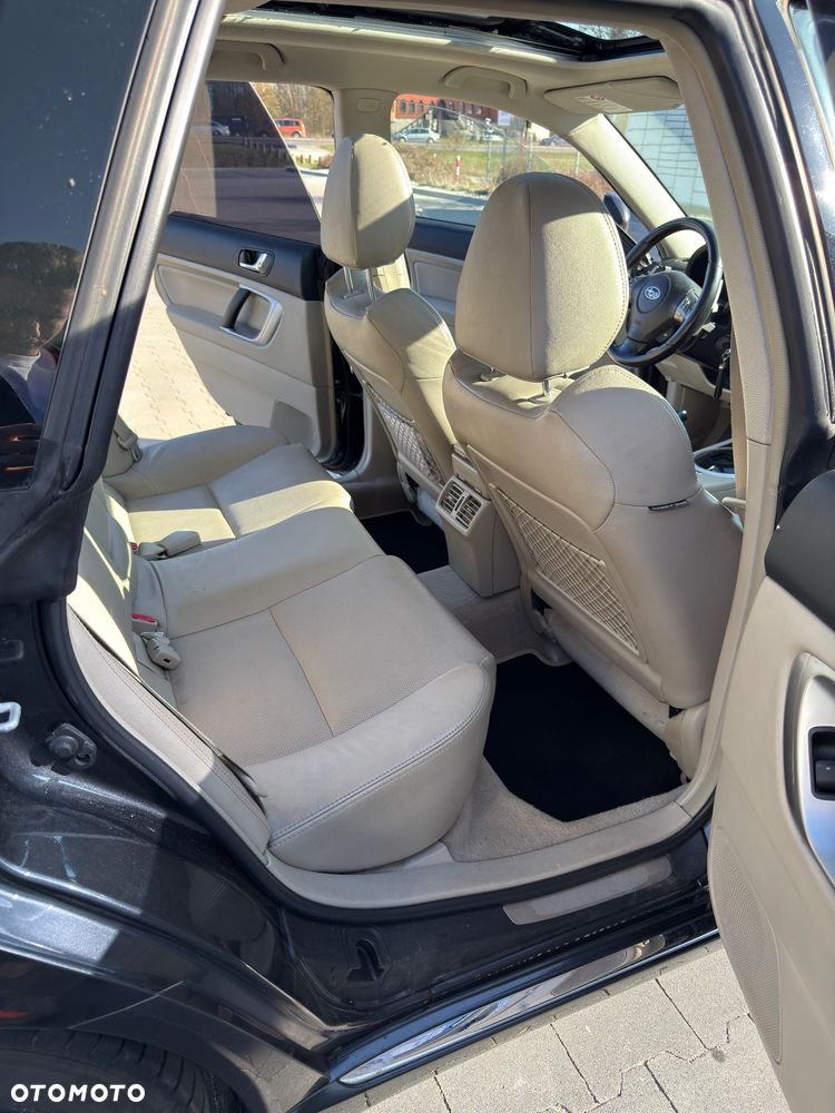 Subaru Legacy 3.0RA 000 - 19