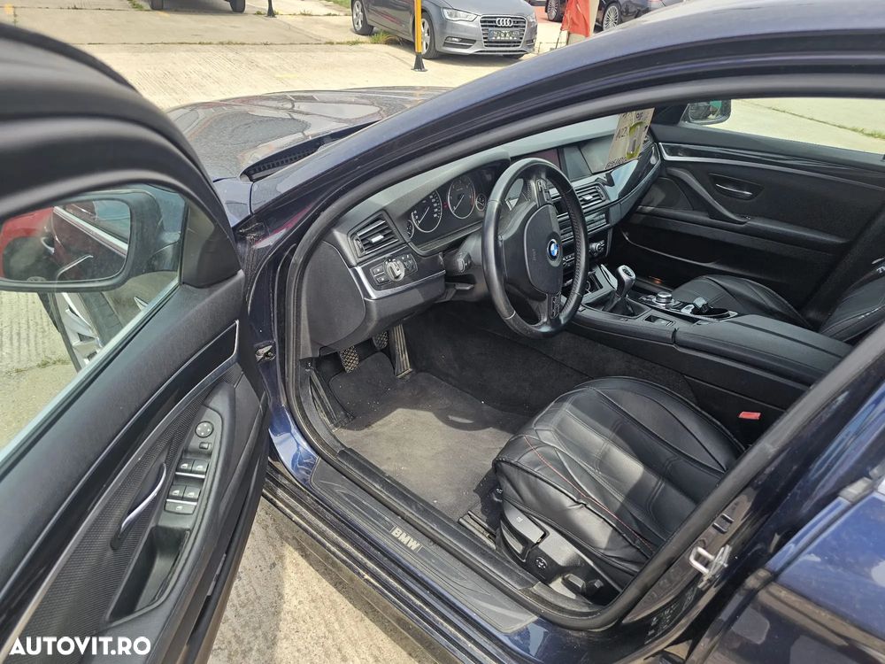 BMW Seria 5 520d Touring - 7