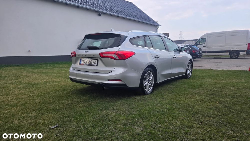 Ford Focus - 4