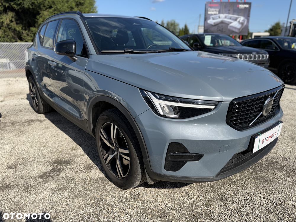 Volvo XC 40 B3 B DKG Essential - 2
