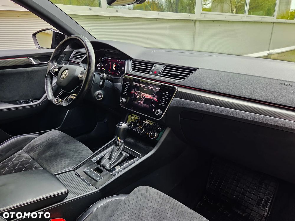 Skoda Superb 2022