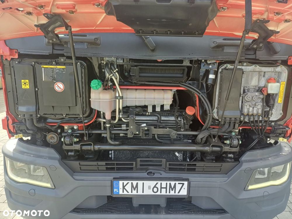 MAN TGL 12.250 KABINA LX DWA LÓŻKA + 23 PALETY - 39