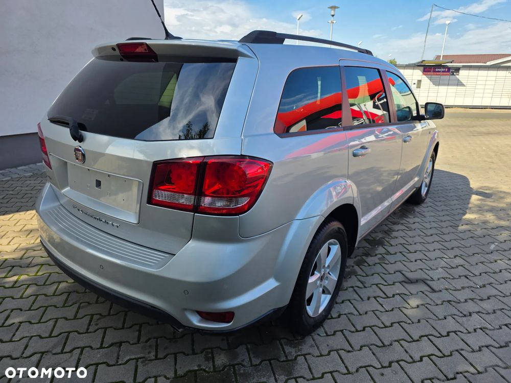 Fiat Freemont 2.0 Multijet Urban AWD - 6