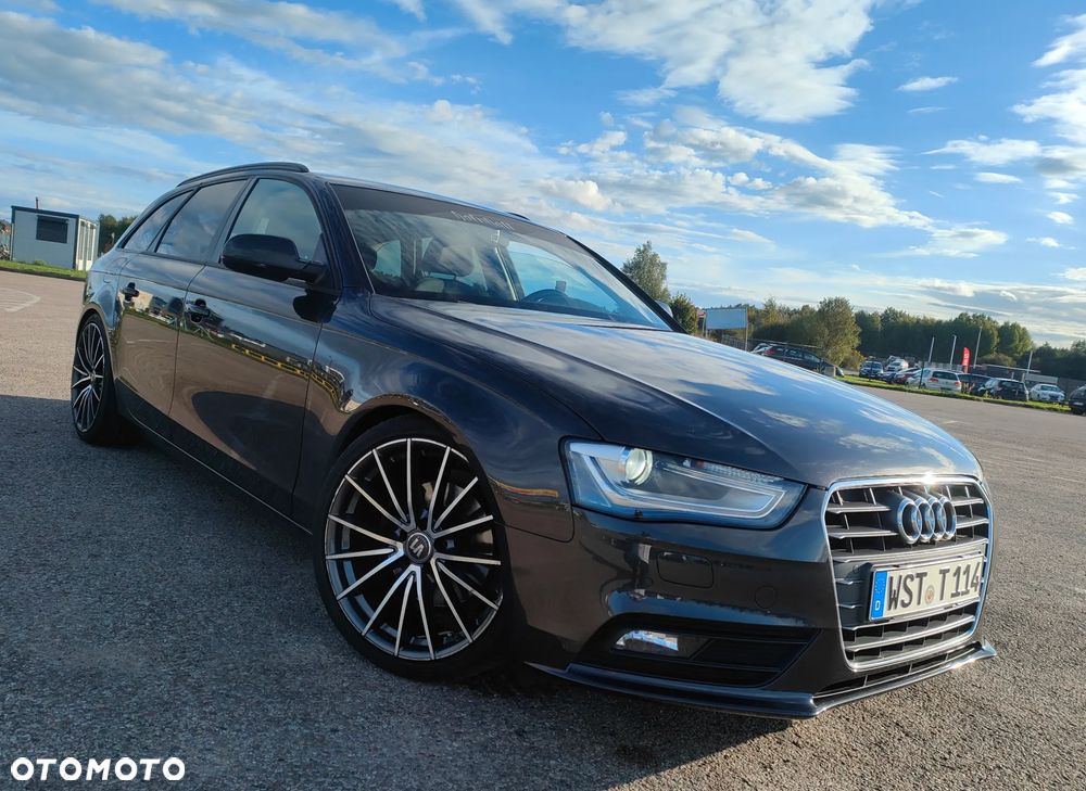 Audi A4 Avant - 1