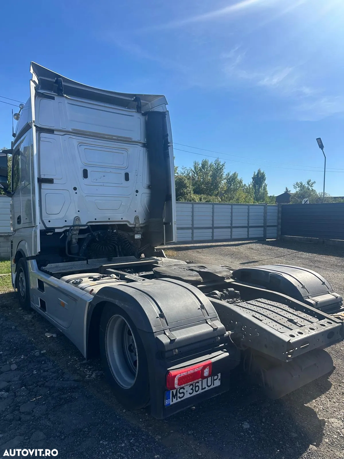 Mercedes-Benz ACTROS - 4