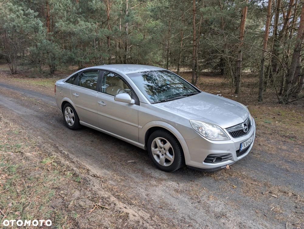 Opel Vectra 1.8 Essentia - 2