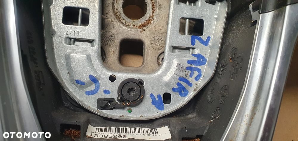 Kierownica multifunkcyjna multifunkcja skórzana skóra Opel Zafira C OPC 13365200 - 9