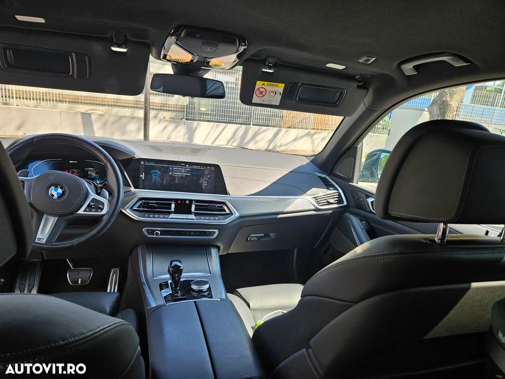 BMW X5 xDrive45e - 12