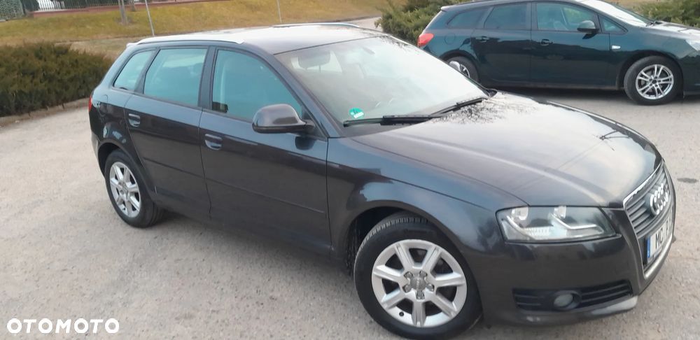 Audi A3 Sportback - 2