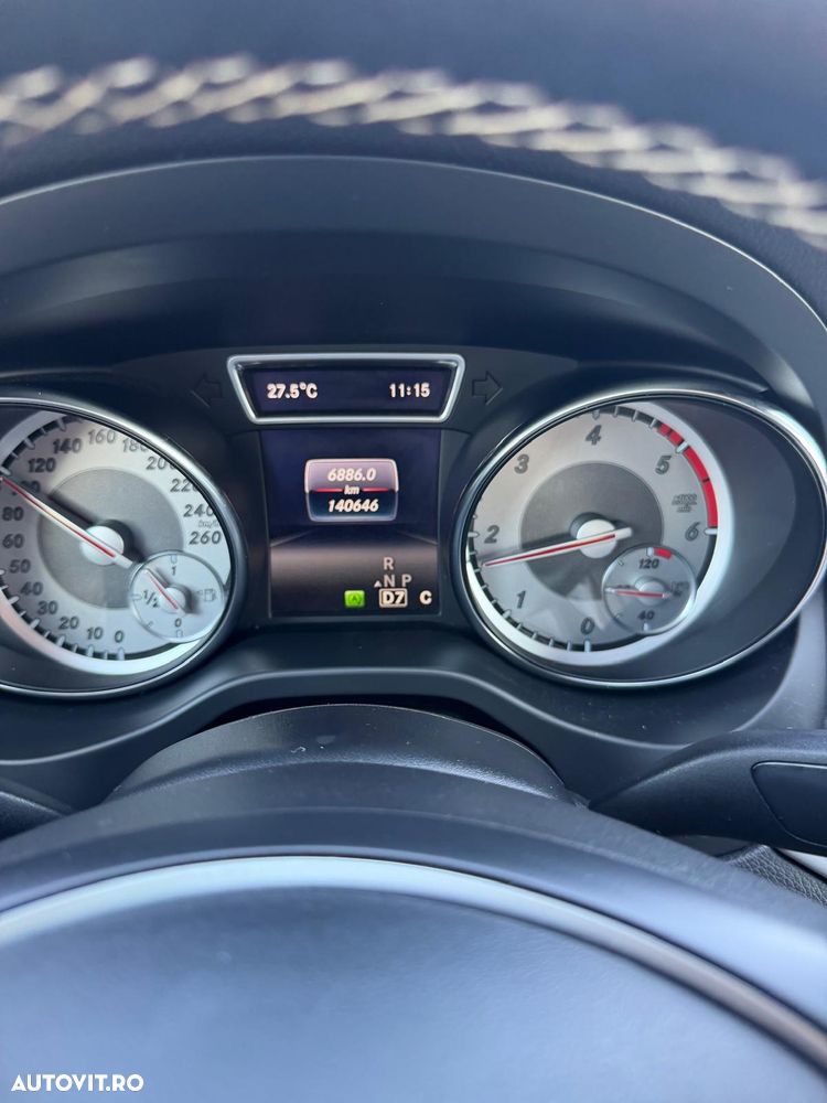 Mercedes-Benz GLA 200 CDI 4MATIC Aut. - 12